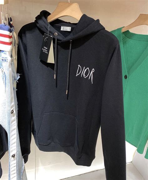 dior hoodie price.